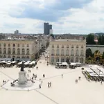 Entier Avec Parking Prive Au Calme Cosy A Etage Avec Balcon Apartment Toul