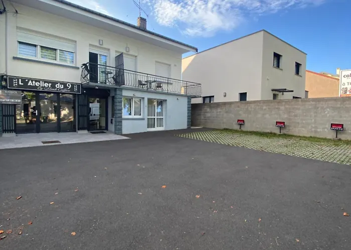 Entier Avec Parking Prive Au Calme Cosy A Etage Avec Balcon Toul